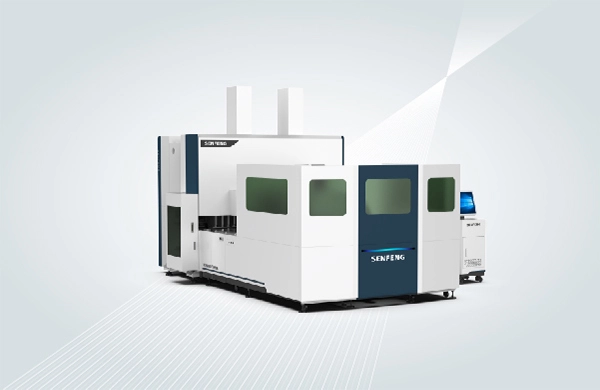 Dobladora de paneles con cambiador automático de herramientas