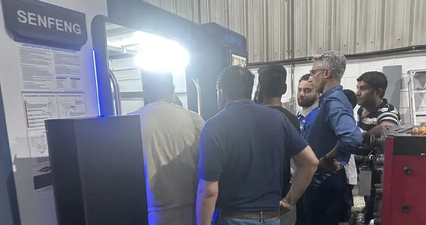 SENFENG entrenó 6kW máquina de corte láser en Arabia Saudita