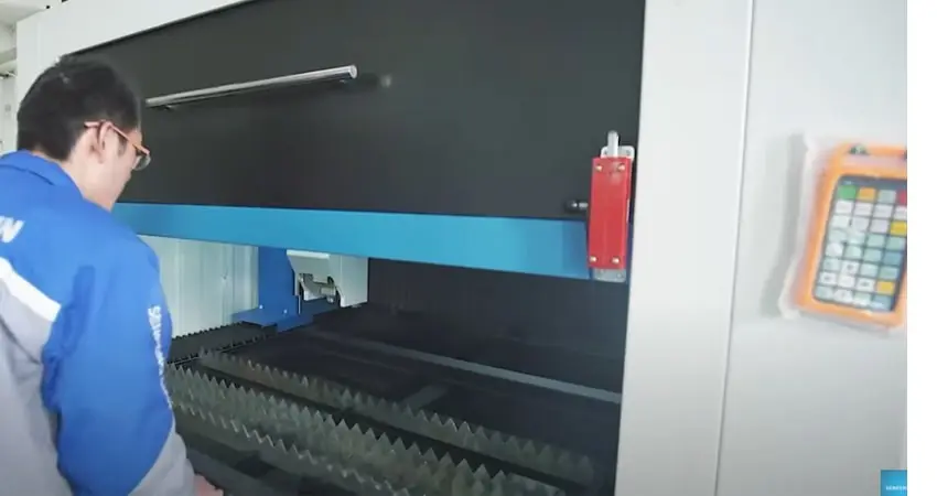 cortadora laser de fibra optica​
